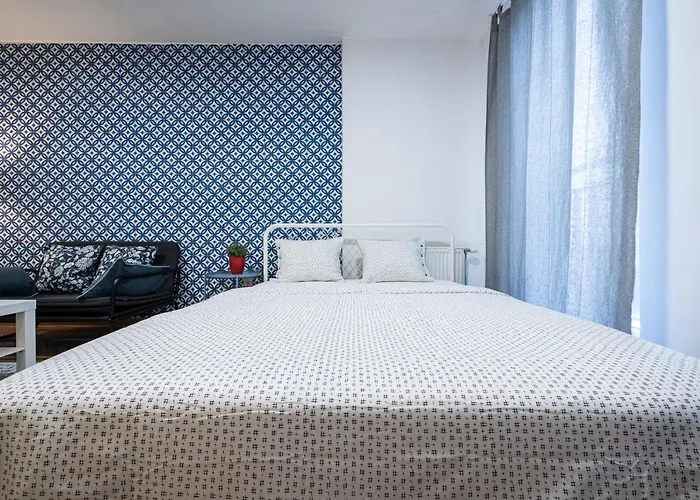 Apartamento !promo! сentral Safe N Sound Studio-free Private Parking-fast Wi-fi Novi Sad